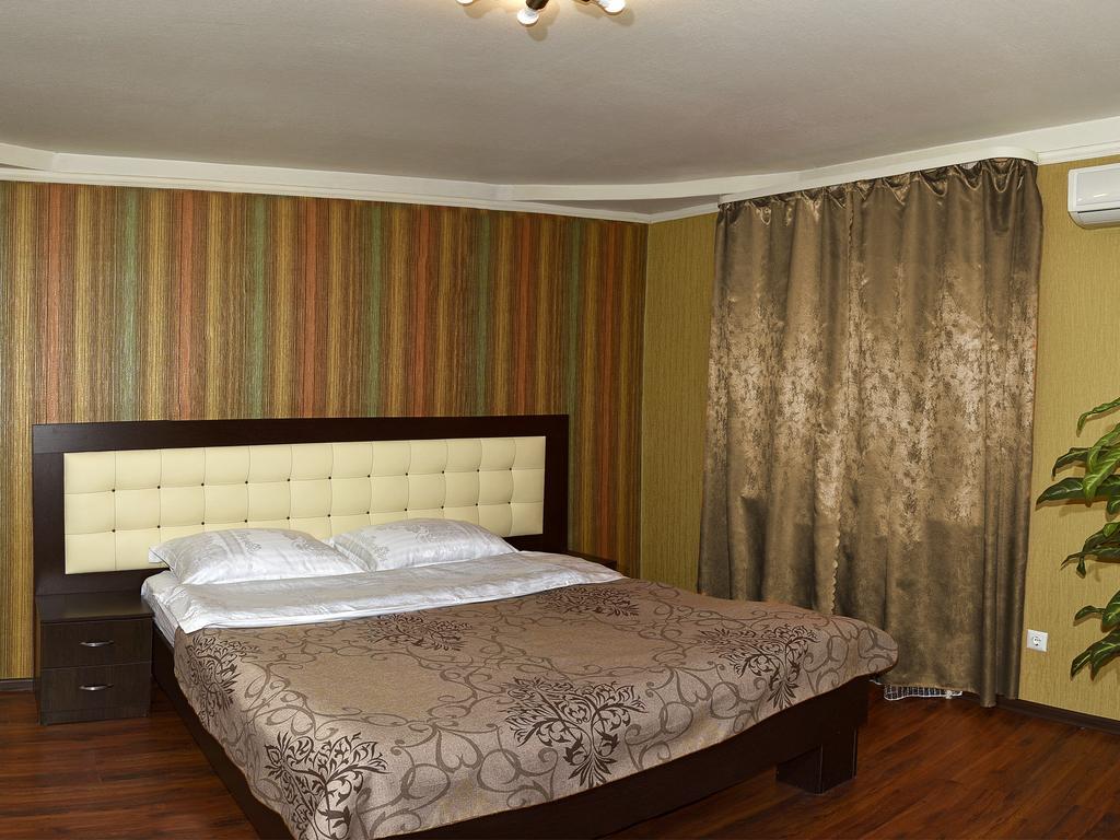 Paradis Hotel Rostov-on-Don Luaran gambar